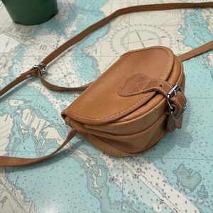 Vintage 70s Georgini Blonde Leather Wedge Purse